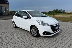 Peugeot 208 5p allure diesel