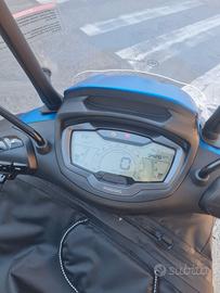 Beverly 400 S blu zaffiro