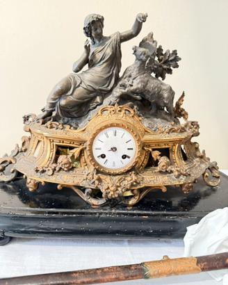 Orologio da mensola fine 800