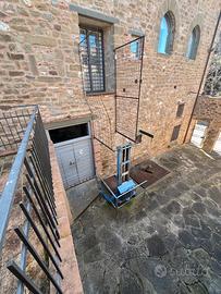 Montacarichi per oggetti