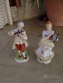 Lotto 3 statuine porcellana stile rococò vintage