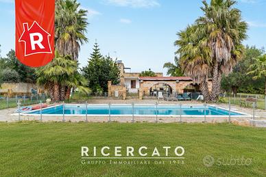 Villa unifamiliare con giardino a Copertino