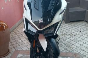 Sym jet x 125 2023   2.200€.    8000km