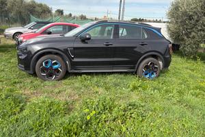 Lynk&co 01 HEV GUASTA