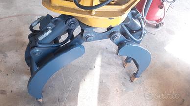 pinza idraulica escavatore