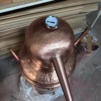 Alambicco da 51 litri a bagnomaria, distillatore.