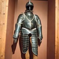 collezione antichità s pade da ghe elmi o armature