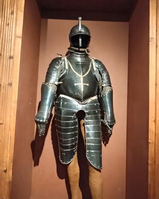 collezione antichità s pade da ghe elmi o armature