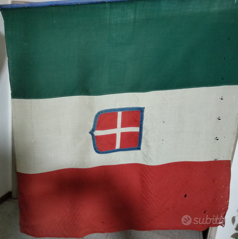 Bandiera Regno d'Italia usato  Fermo