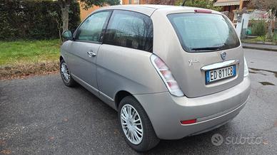 lancia Y anno 2010 