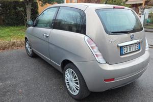 lancia Y anno 2010 