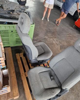 Sedili Mitsubishi Pajero