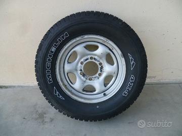 Opel Frontera,  "Ruota di scorta"