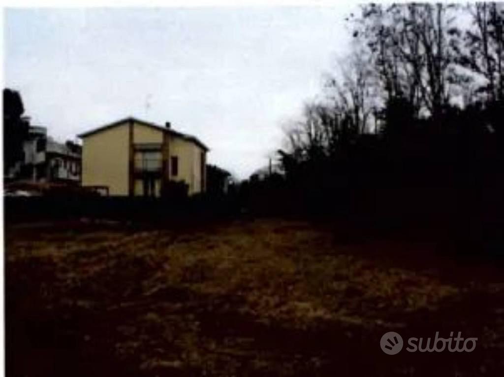 Immobile in asta di 1280 m² a Gallarate - Vista 4