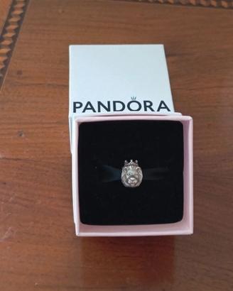 Charm Pandora Leone