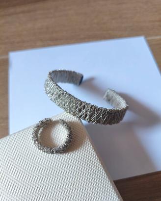 bracciale e anello argentati
