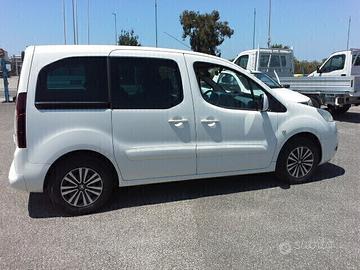 PEUGEOT PARTNER TEPEE 1.6 HDI 115CV 5 Posti Vettur