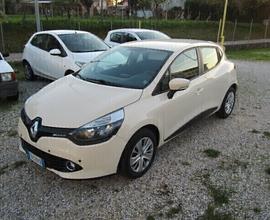 Renault Clio 1.2 75CV 5 porte unipropr. anche neop