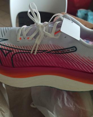 Mizuno Wave Rebellion Pro WOS Pink 42,5