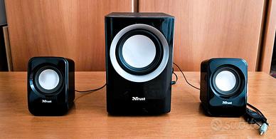 Casse audio con cavi – Suono potente