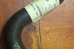 Tubo radiatore Mercedes 200E