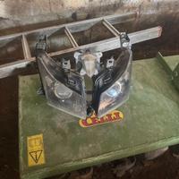 kit carene,faro e frecce originali Tmax 530