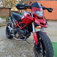 Ducati Hypermotard 1100