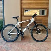 MTB Merida con freni a disco idraulici