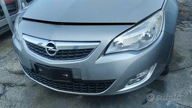 musata opel astra anno 2013