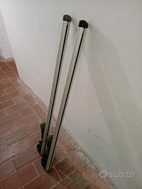 Barre portatutto universali con serrature per auto