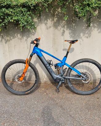CUBE Stereo Hybrid 140 HPC Actionteam 750 –Taglia