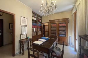 Rif.2460UU77537| ufficio piacenza