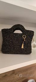 BORSE REALIZZATE A MANO AD UNCINETTO