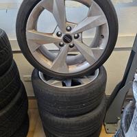 cerchi in lega 18 Audi A3 s line con gomme estive 