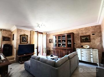 VILLA A SCHIERA A CASALMAGGIORE