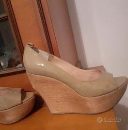 Scarpe con zeppa in legno Lella Baldi