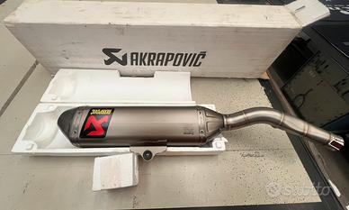 Akrapovic completo