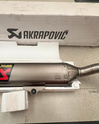 Akrapovic completo