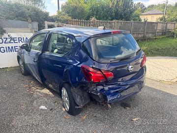 Opel Corsa INCIDENTATA