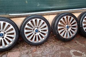Cerchi in lega ford fiesta VI serie