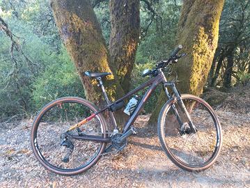 permuto con bici da corsa (conguaglio disponibile)