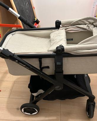 Passeggino ovetto navicella