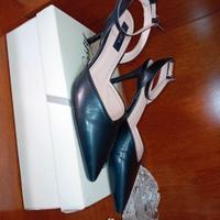 Scarpe a punta chiuse con il tacco semipelle nero