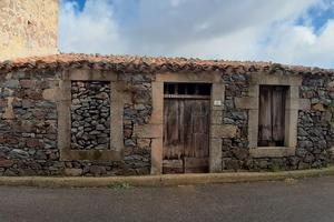 Scano di Montiferro locale categoria catastale C/6