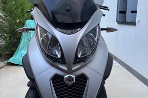 PIAGGIO MP3 300LT