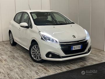 Peugeot 208 1.2 Benzina 5 porte Allure