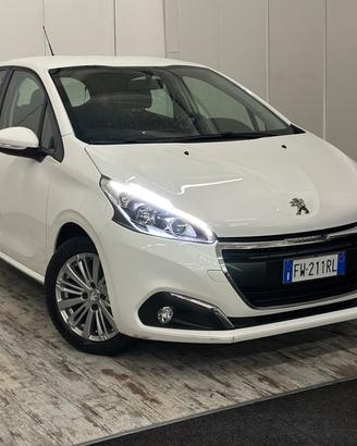 Peugeot 208 1.2 Benzina 5 porte Allure