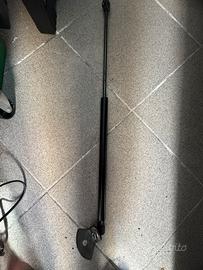 Pistone cofano GLA