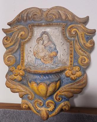acquasantiera da muro in ceramica smaltata