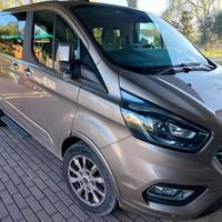 Ford Tourneo Custom titanium 185 cv
